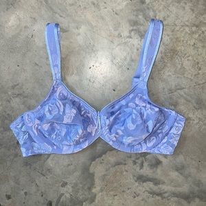 Wacoal Underwire Floral Lace Lightweight Bralette. 38C